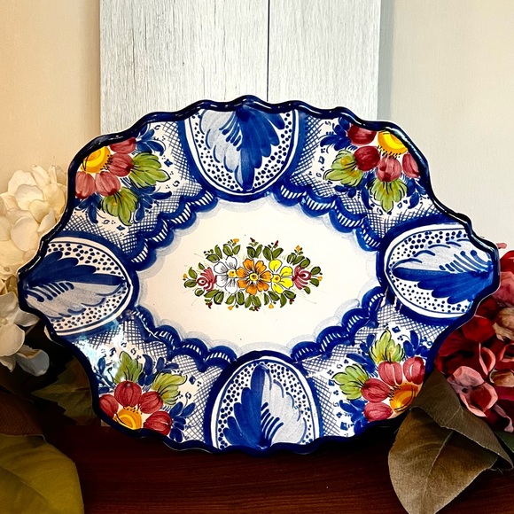 Vintage Handcrafted/Handpainted Spanish/Mediterranean Sevilla Decorative Plate - Picture 1 of 7